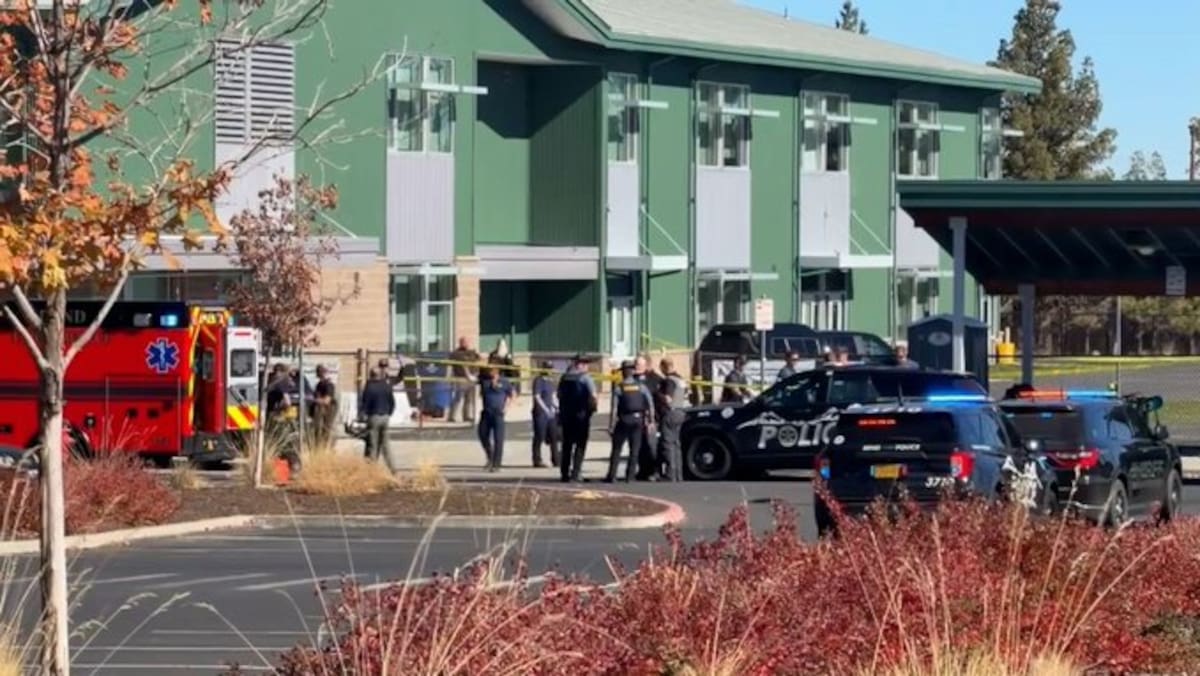 Un tiroteo ocurrió una escuela primaria de la zona de Bend, Oregón. La Policía afirma que el atacante está muerto, pero no indicó quién lo había abatido.