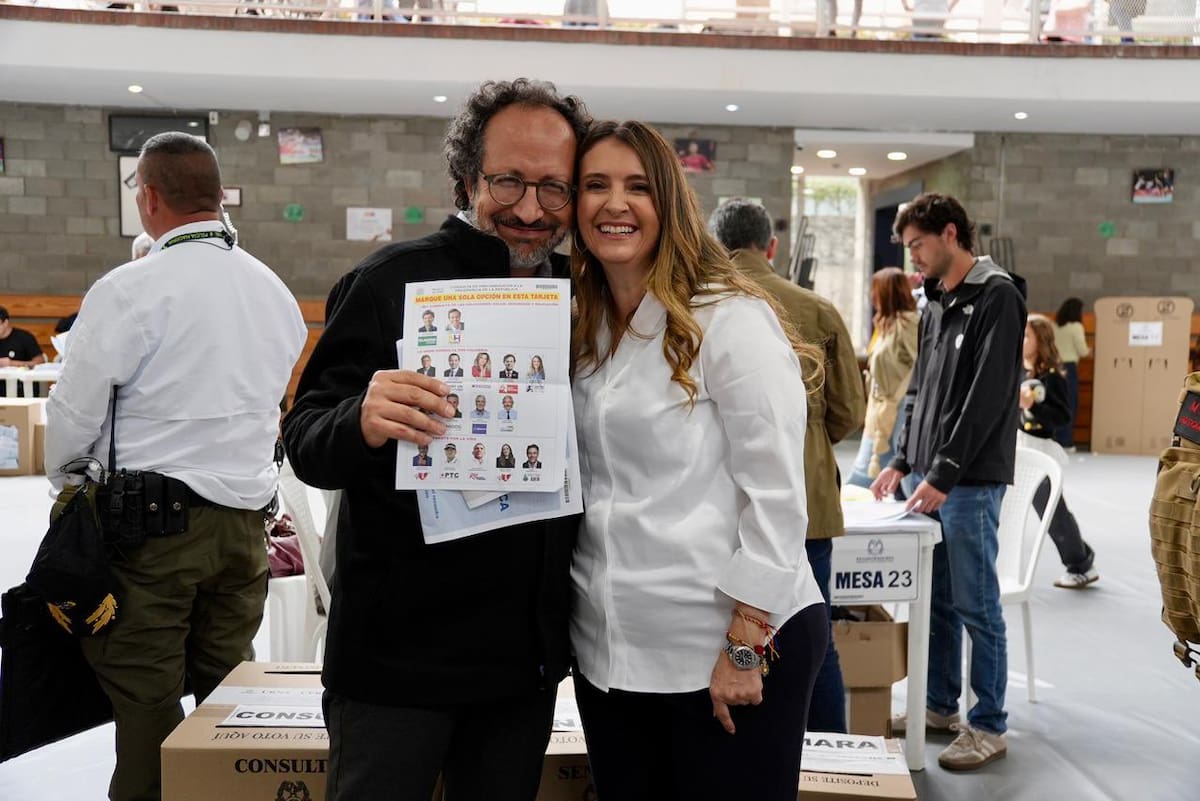 ¿Quién es el esposo de Paloma Valencia? Conozca a Tomás Rodríguez Barraquer, el brillante académico que prefiere las aulas de clase antes que la tarima política.