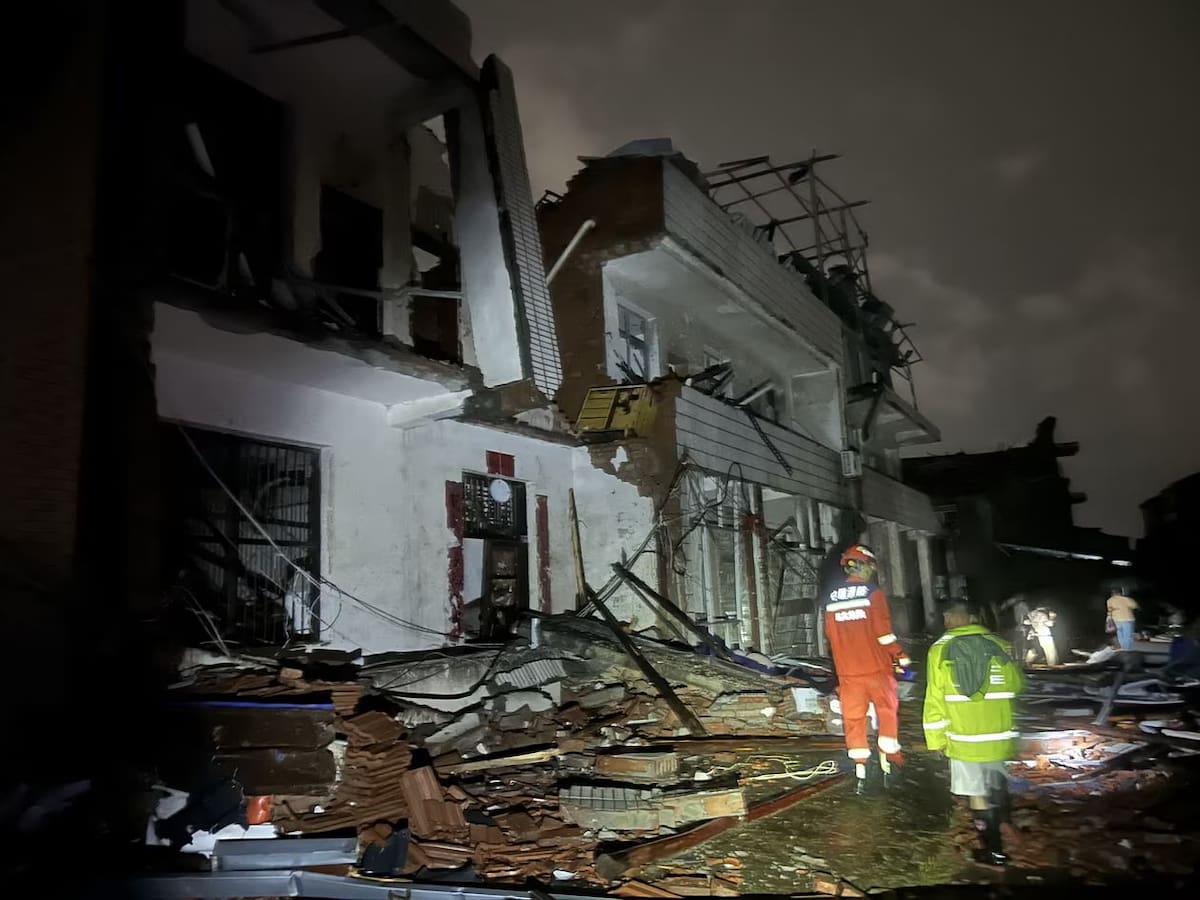 Un potente tornado azotó la provincia de Shandong, en China, dejando cinco muertos y casi 100 heridos.