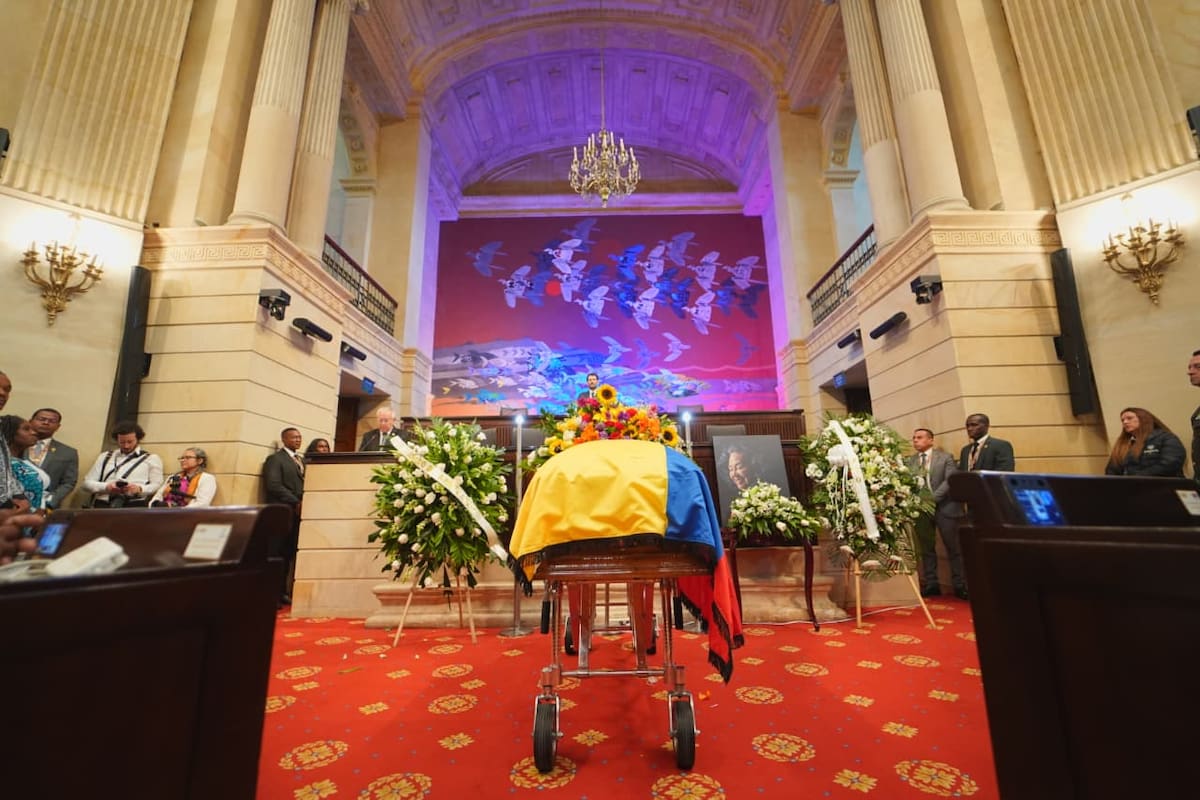 Bogotá despide a ‘Totó la Momposina’ con un homenaje en el Congreso de la República el miércoles 27 de mayo y una misa en la Catedral Primada el jueves 28 de mayo de 2026.
