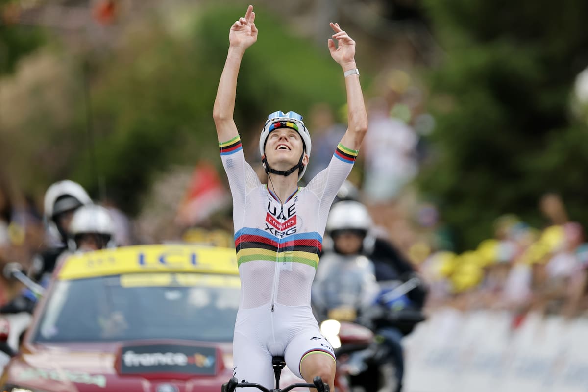 El esloveno Tadej Pogacar firmó una exhibición en la gran etapa pirenaica del Tour de Francia. //Foto, EFE: GUILLAUME HORCAJUELO