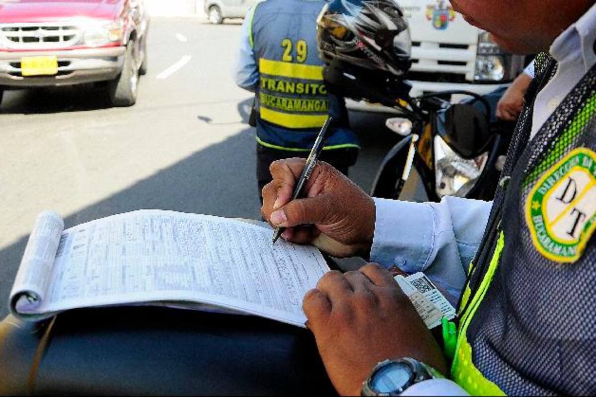 El hecho ocurrió sobre las 3:00 de la tarde de este martes en la carrera 24 con calle 20, en Bucaramanga. (Foto: Archivo /VANGUARDIA