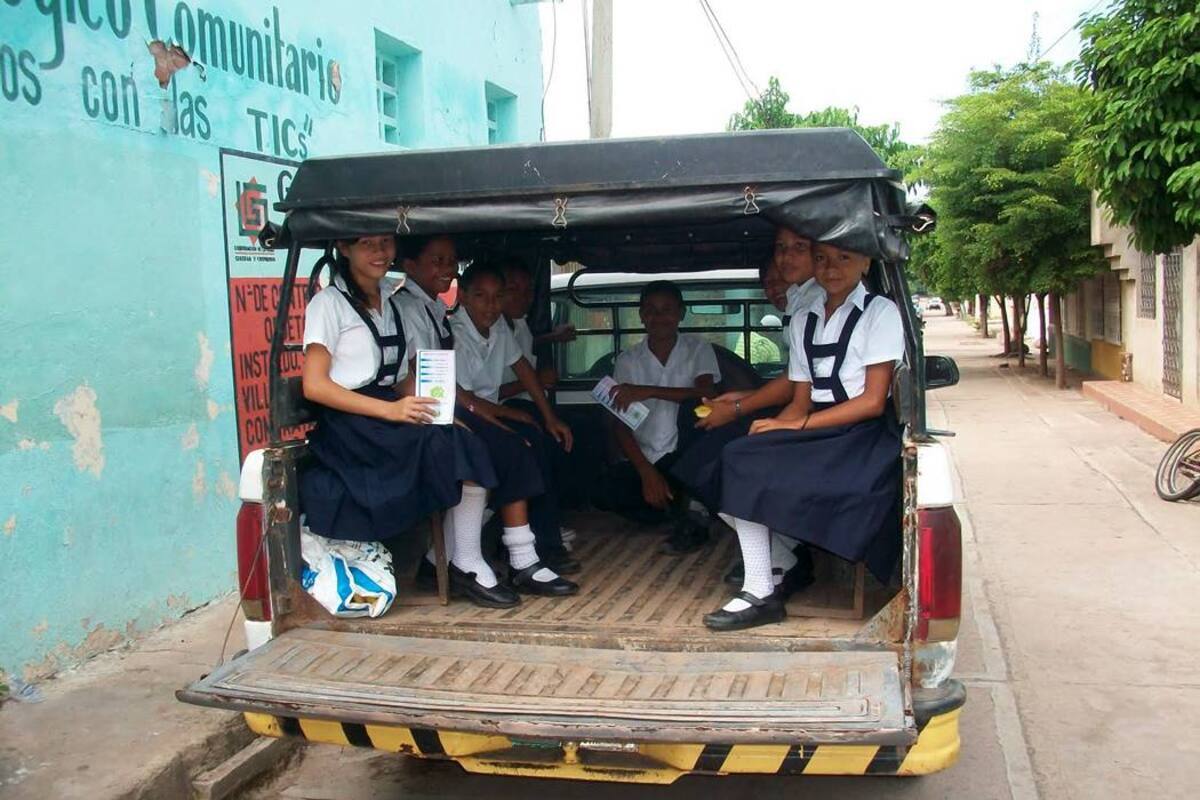El municipio no contratará rutas escolares y el auxilio económico sera entregado directamente a los padres de familia.