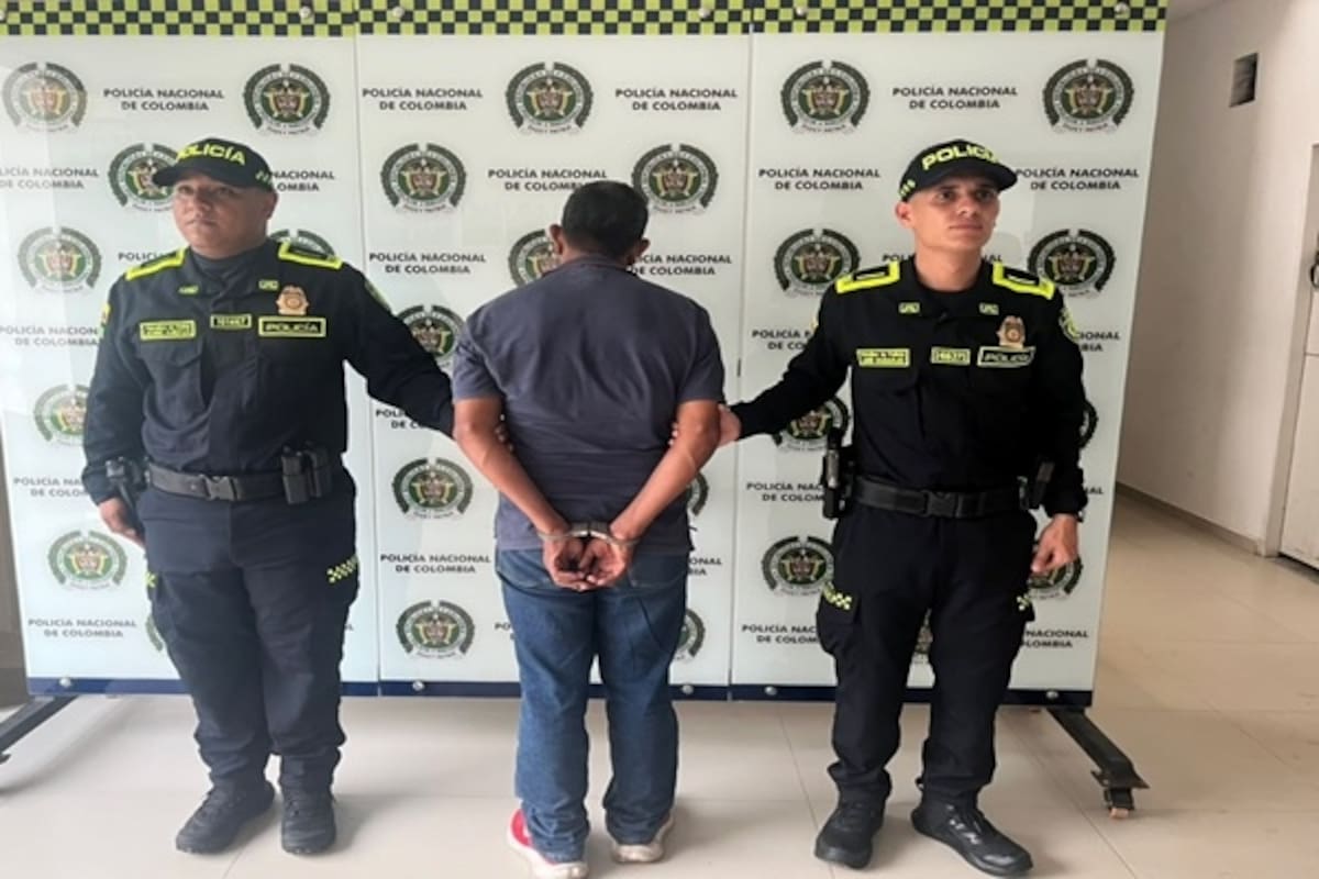 Tras cuatro años de investigación, capturan a hombre requerido por acceso carnal violento en Santander