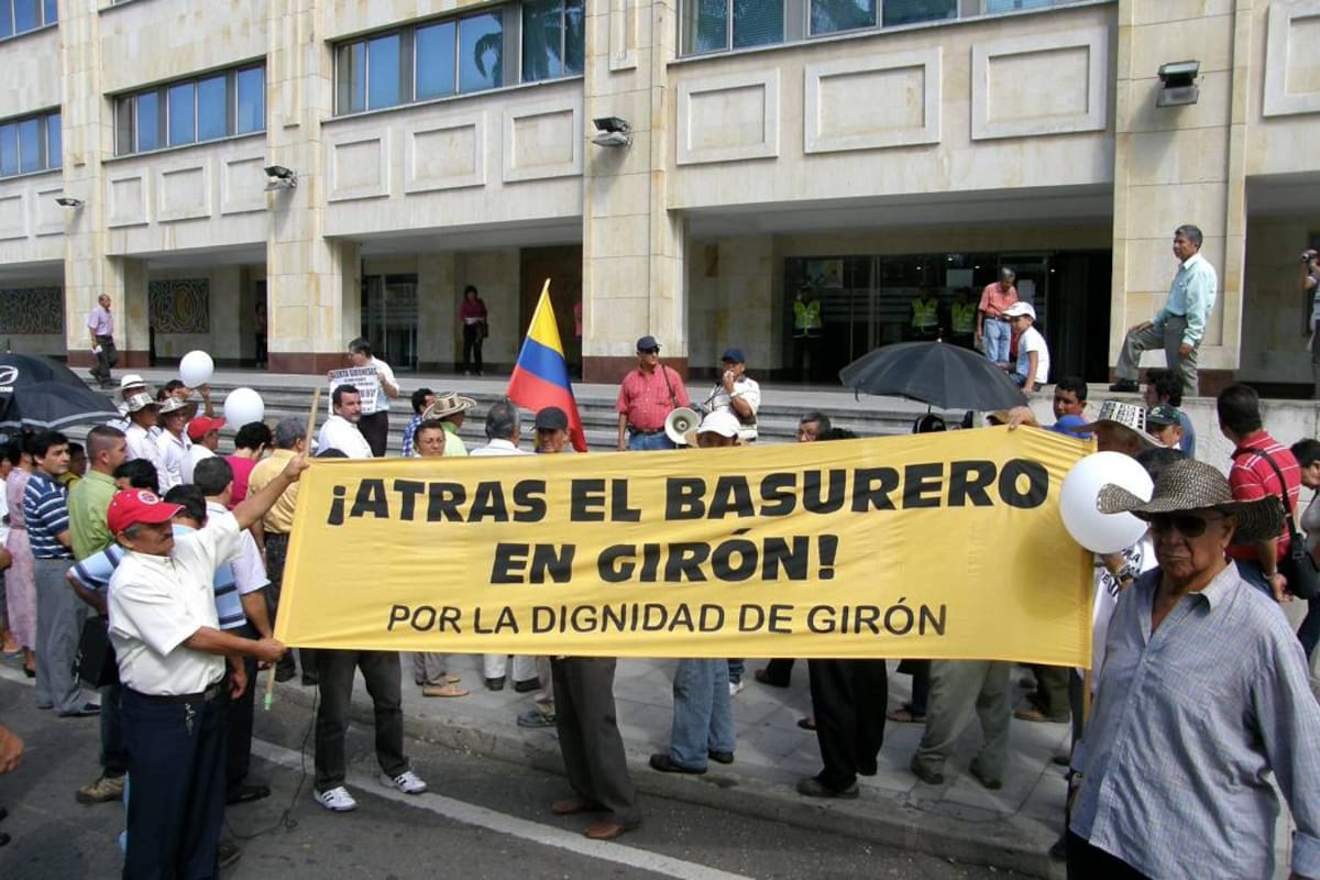 Los residentes de Girón llevan más de seis años haciendo oposición a la posibilidad de que ese municipio sea el ‘hogar’ del relleno sanitario regional. Con el fallo del Tribunal Administrativo de Santander lograron una importante batalla para lograr ese cometido. (Foto: Archivo / VANGUARDIA LIBERAL)