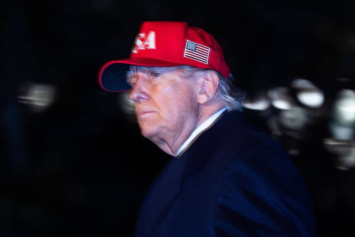 El presidente de EE.UU., Donald J. Trump, regresa a la Casa Blanca este domingo 1 de marzo en Washington. EFE/EPA/AARON SCHWARTZ / POOL