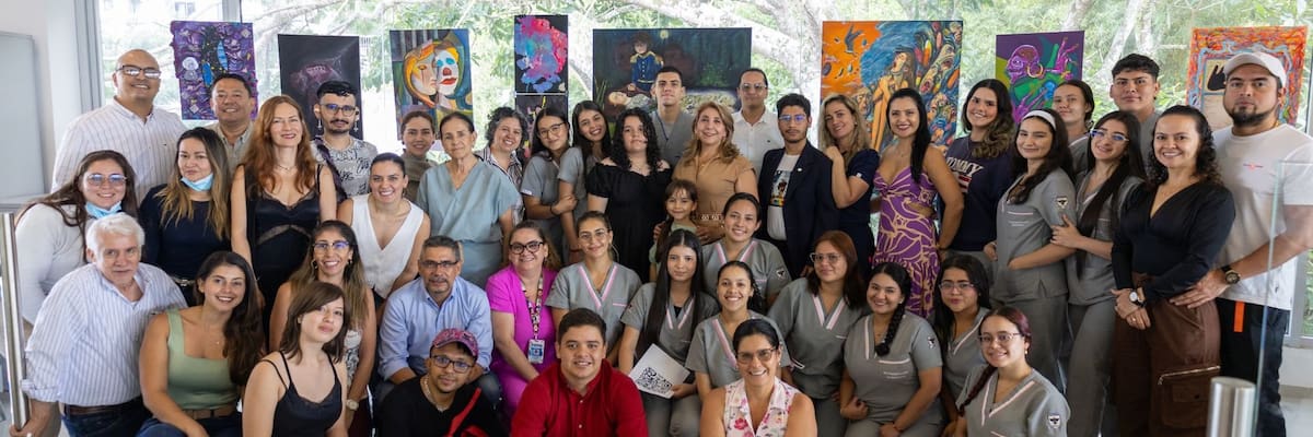 La muestra fue posible gracias a la gestión de la profesora Sandra Milena Rivero Tapias, del Programa de Instrumentación Quirúrgica, quien promovió esta iniciativa con el apoyo de la Coordinación de Creación Artística y Cultural.