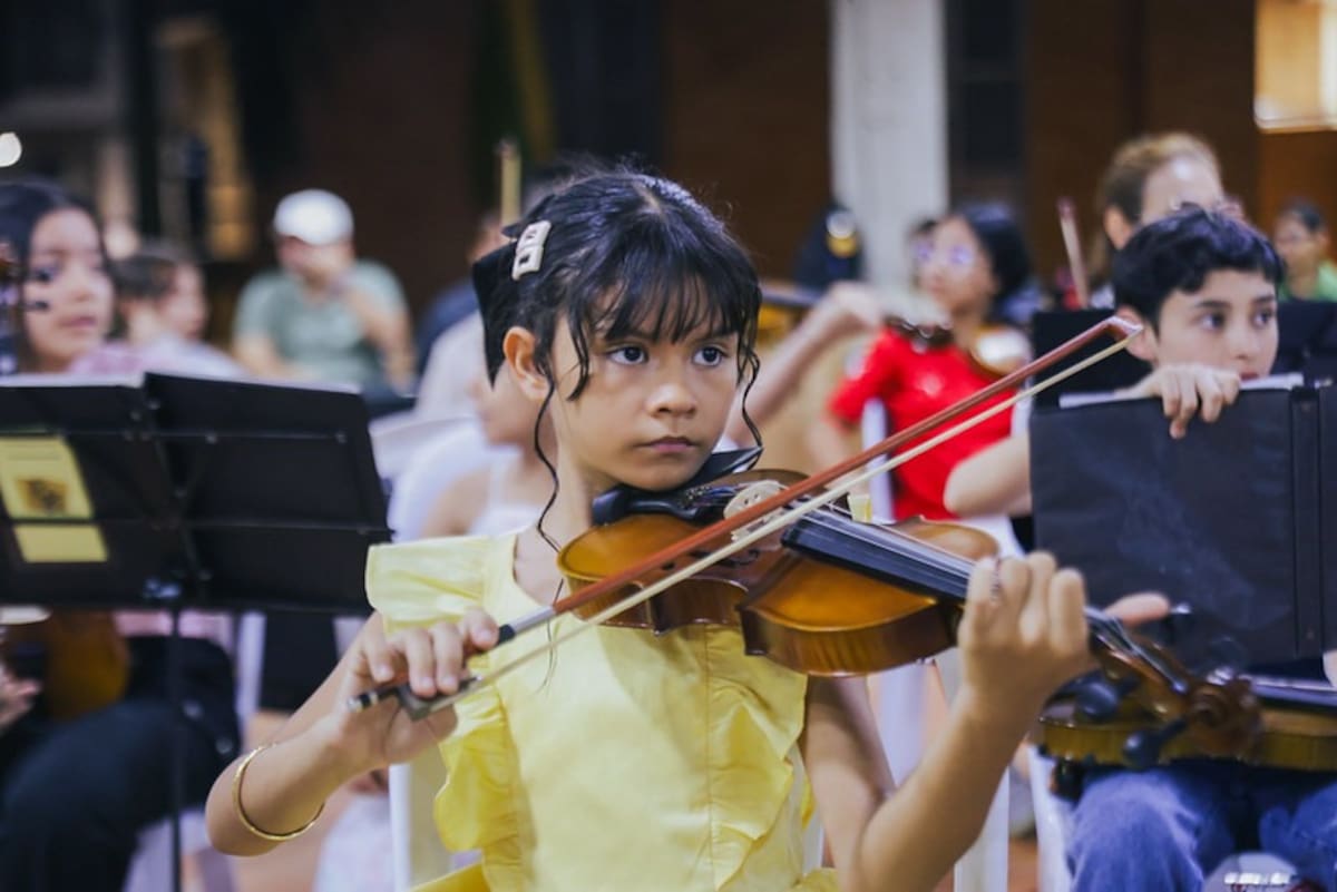 Afinando sueños, interpretando futuros.