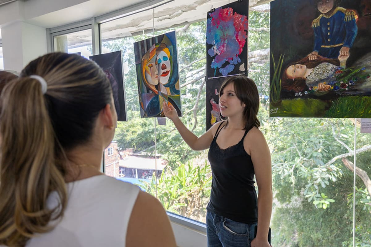 Valiosa exposición de arte en la Universidad de Santander, UDES.