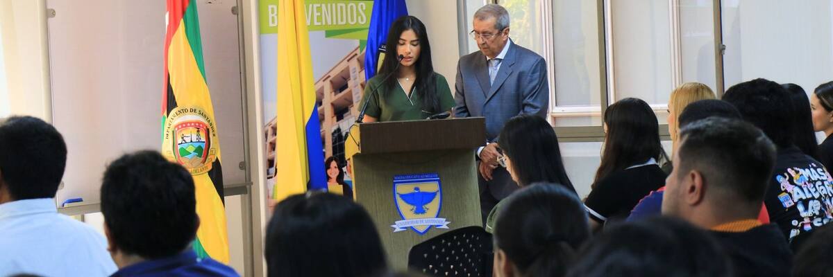 Jornada académica en la UDES.
