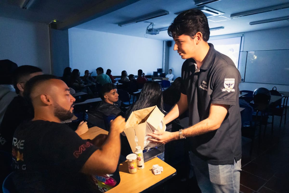 Cine, aula y acción: la clase donde las historias enseñan a liderar, pensar y emprender.