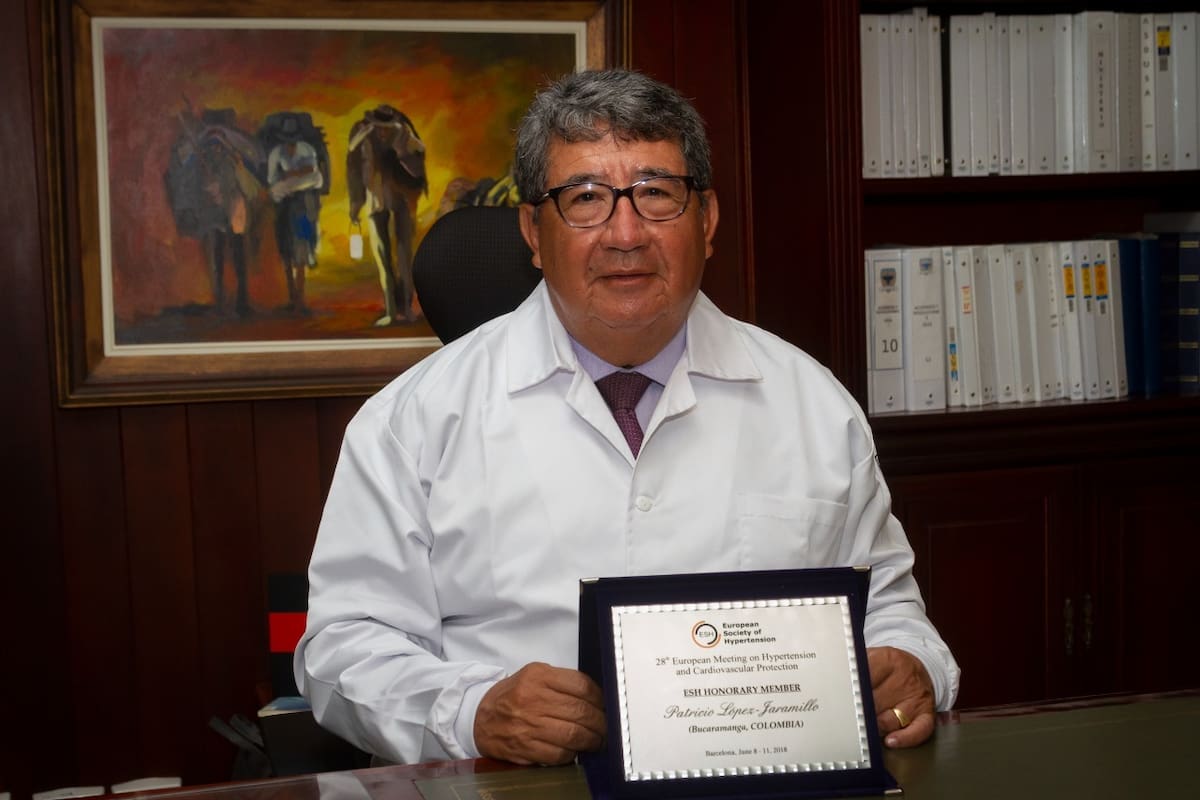Patricio López Jaramillo alcanza percentil 99,75 en ranking científico internacional.