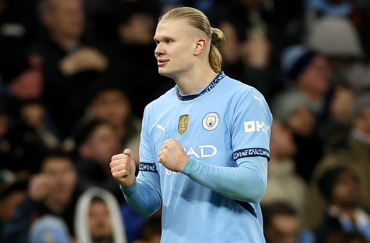 MANCHESTER (United Kingdom), 11/02/2025.- Erling Haaland of Manchester City celebrates after scoring his second goal with a penalty during the UEFA Champions League knockout phase play-offs 1st leg match between Manchester City and Real Madrid, in Manchester, Britain, 11 February 2025. (Liga de Campeones, Reino Unido) EFE/EPA/ADAM VAUGHAN