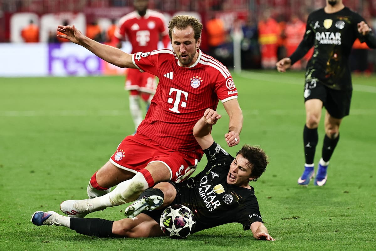 MUNICH (Germany), 06/05/2026.- Harry Kane (L) of Bayern Munich in action against Joao Neves of PSG during the UEFA Champions League semi-final, second leg soccer match between Bayern Munich and Paris Saint-German, in Munich, Germany, 06 May 2026. (Liga de Campeones, Alemania) EFE/EPA/RONALD WITTEK