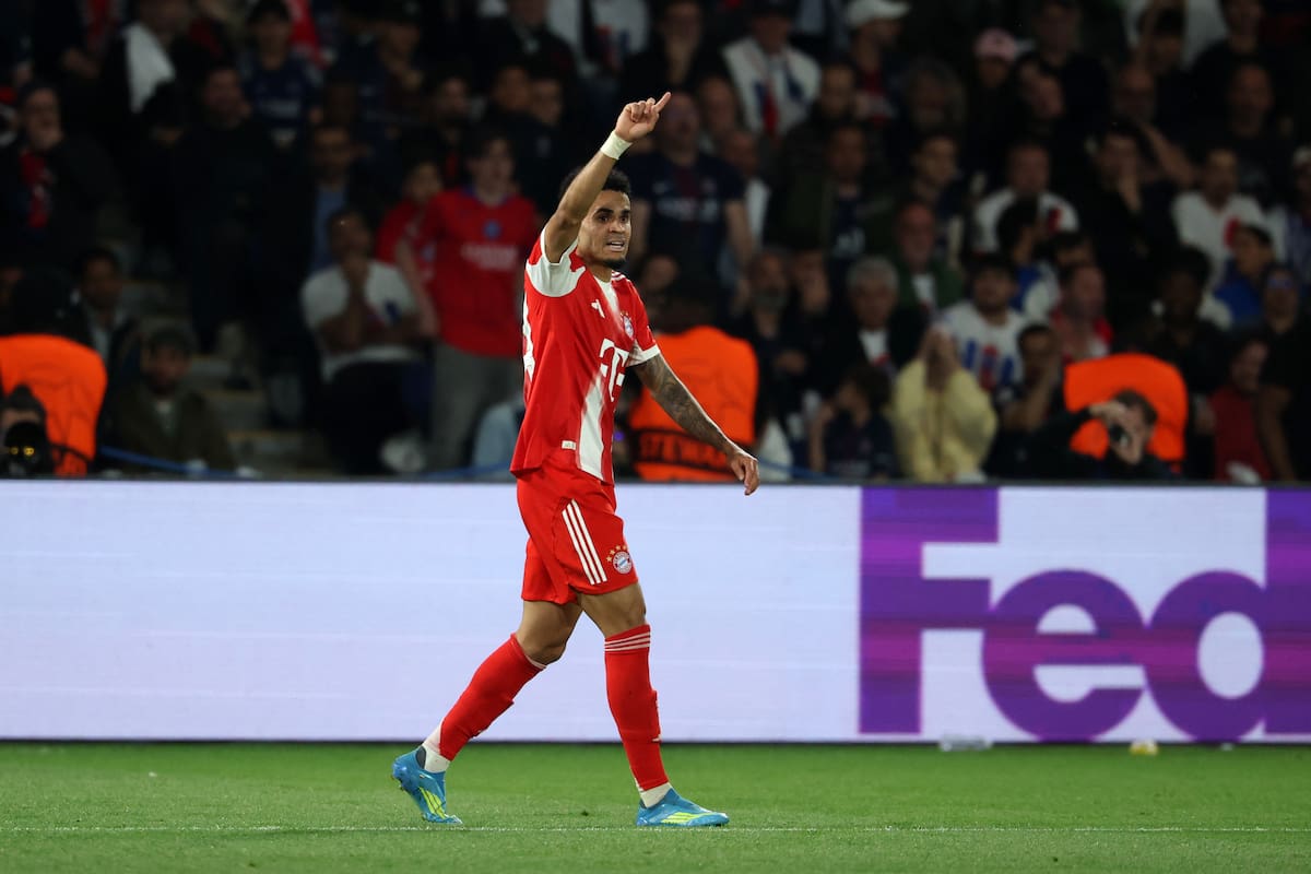 PARIS (France), 28/04/2026.- Luis Diaz of Bayern Munich celebrates scoring the 5-4 goal during the UEFA Champions League semi-final match between Paris Saint-Germain and Bayern Munich in Paris, France, 28 April 2026. (Liga de Campeones, Francia) EFE/EPA/MOHAMMED BADRA