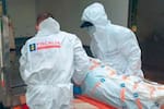 Un fuerte olor llevó a descubrir muerto y embolsado a un estadounidense en un apartamento de Envigado