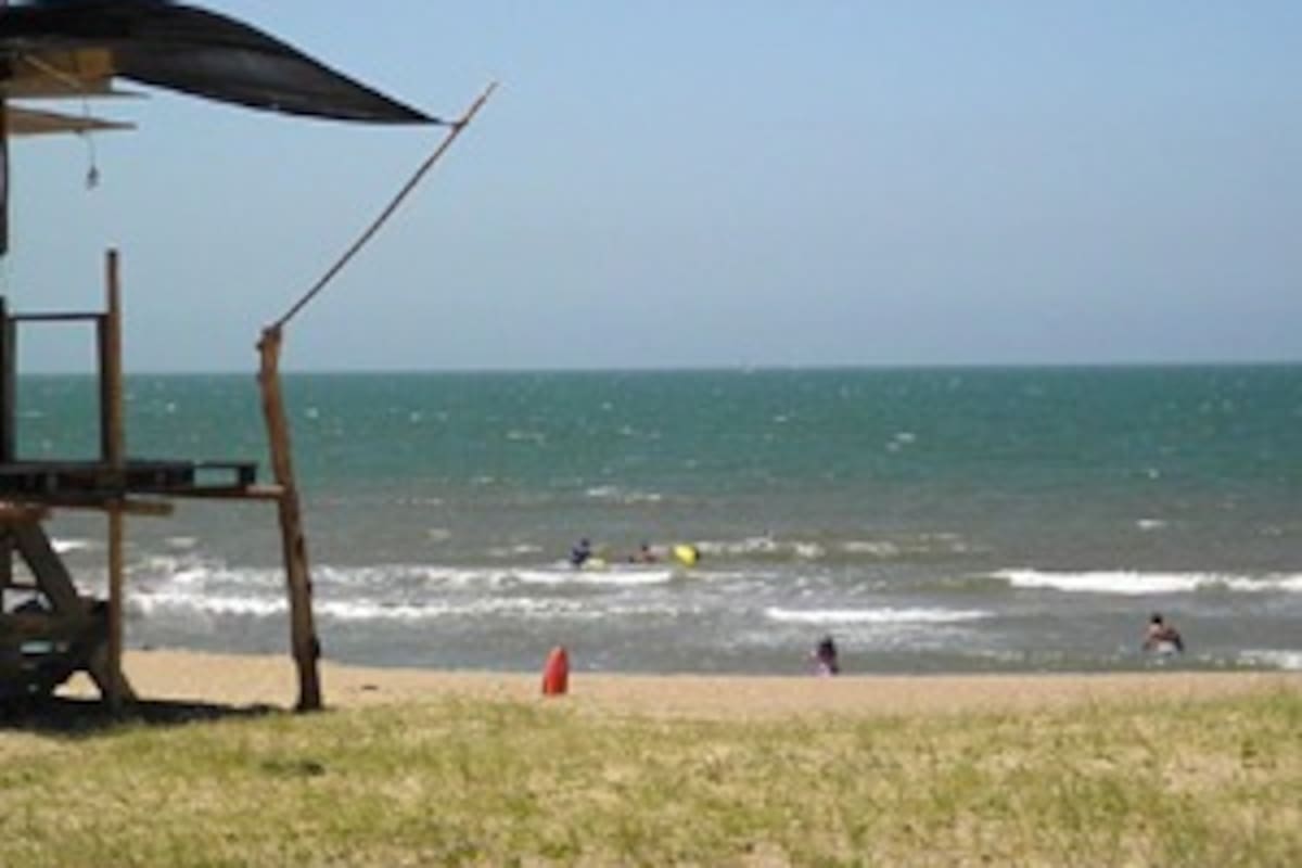 Una colombiana muere ahogada en Punta Negra tras ser arrastrada por la corriente | Foto tomada de Descubriendouruguay.com