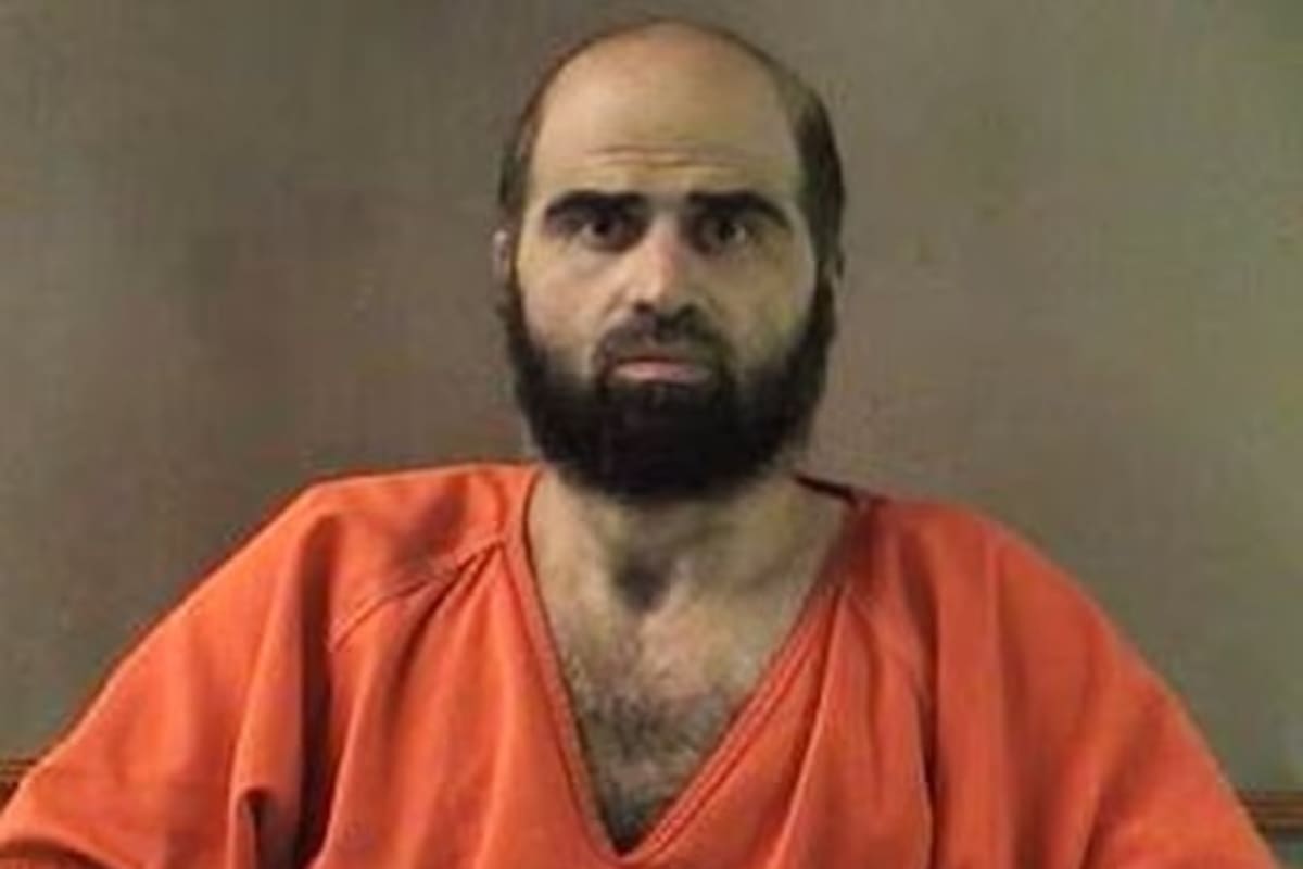 Una foto sin fecha proporcionada por la Oficina del Sheriff del condado de Bell mestra al mayor Nidal Hasan, quien fue psiquiatra del Ejército.