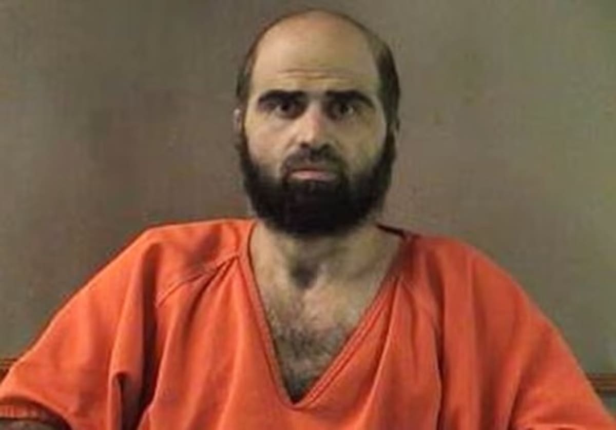 Una foto sin fecha proporcionada por la Oficina del Sheriff del condado de Bell mestra al mayor Nidal Hasan, quien fue psiquiatra del Ejército.