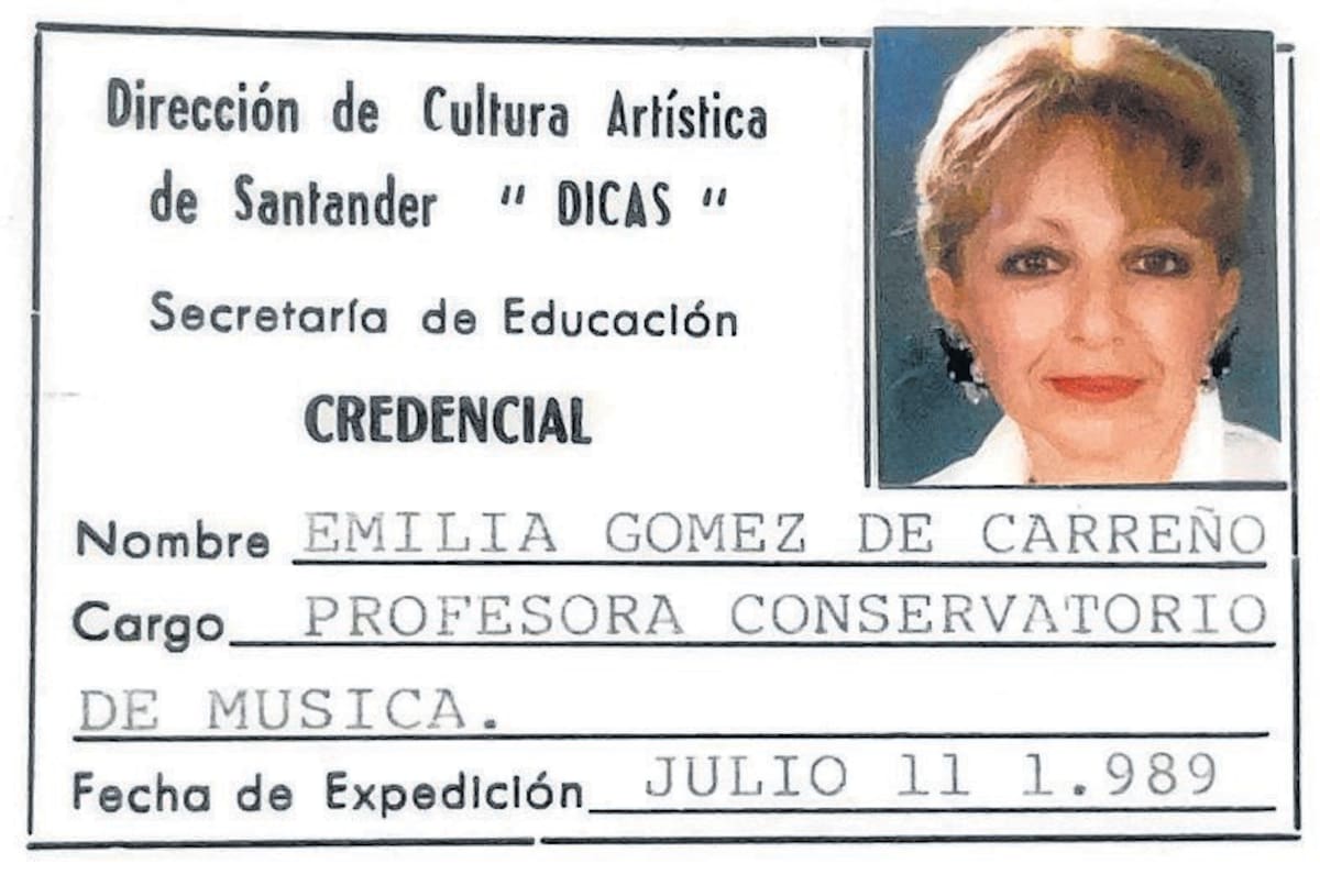 Durante diez años Emilia Gómez de Carreño fue profesora de música en la desaparecida DICAS, Dirección de Cultura Artística de Santander.