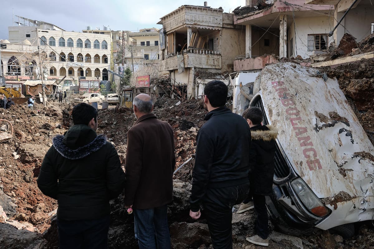 Imagen del 7 de marzo de 2026 de los daños provocados por un bombardeo israelí en Líbano. EFE/ Edgar Gutiérrez