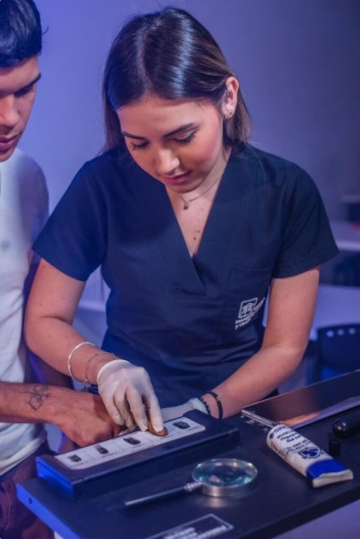 Más de 400 graduados tiene esta Tecnología, la primera de la UNAB en recibir acreditación en alta calidad.- UNAB /VANGUARDIA