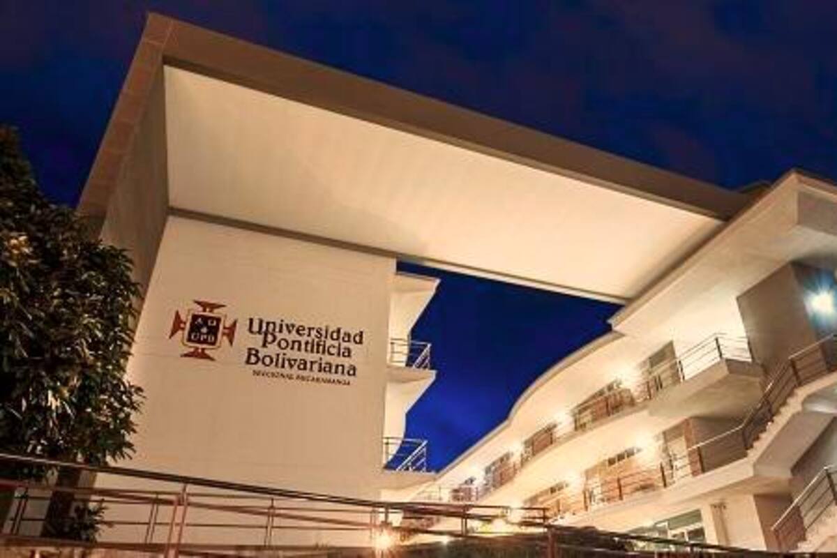 En la Universidad Pontificia Bolivariana, UPB, se realiza el foro con los candidatos a la Alcaldía de Piedecuesta. (Archivo / VANGUARDIA)