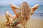 Vacaciones de mitad de año: errores que dañan la piel y el cabello sin que usted lo note
