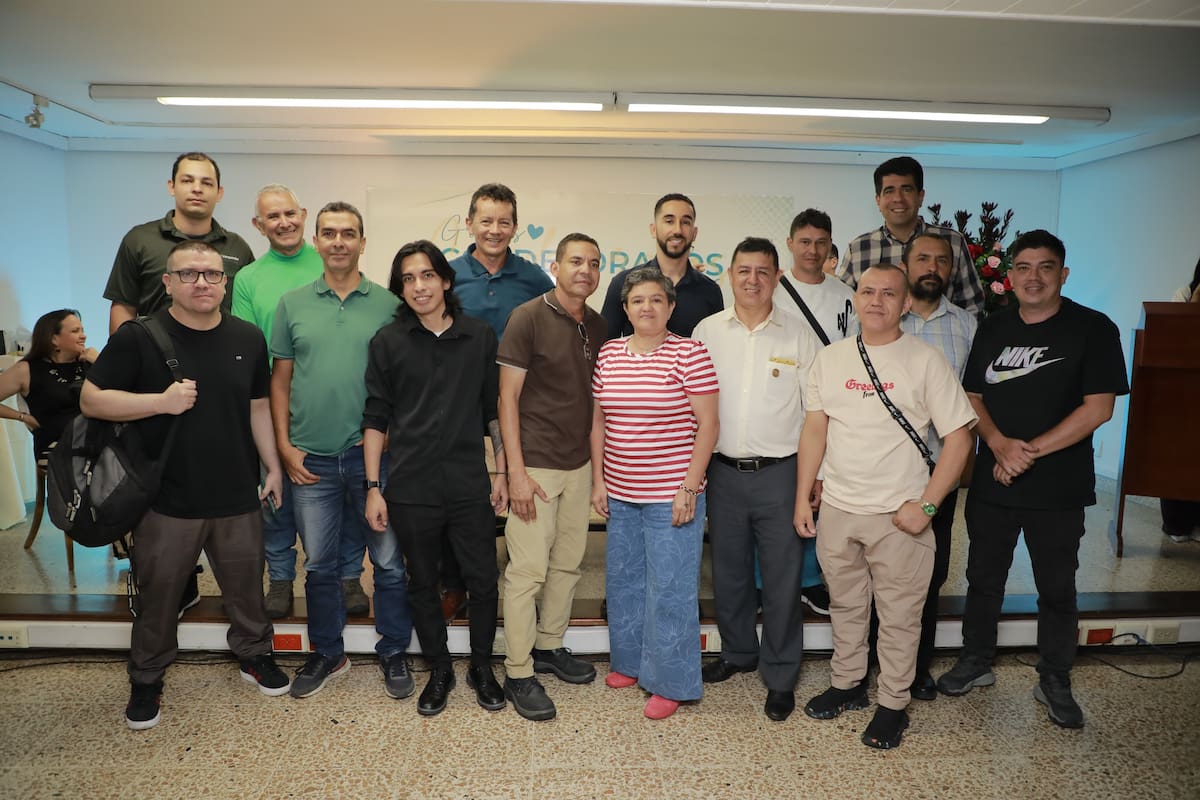 Equipo de empleados de la Unidad de Producción y Distribución de Vanguardia. Jaime Moreno / VANGUARDIA