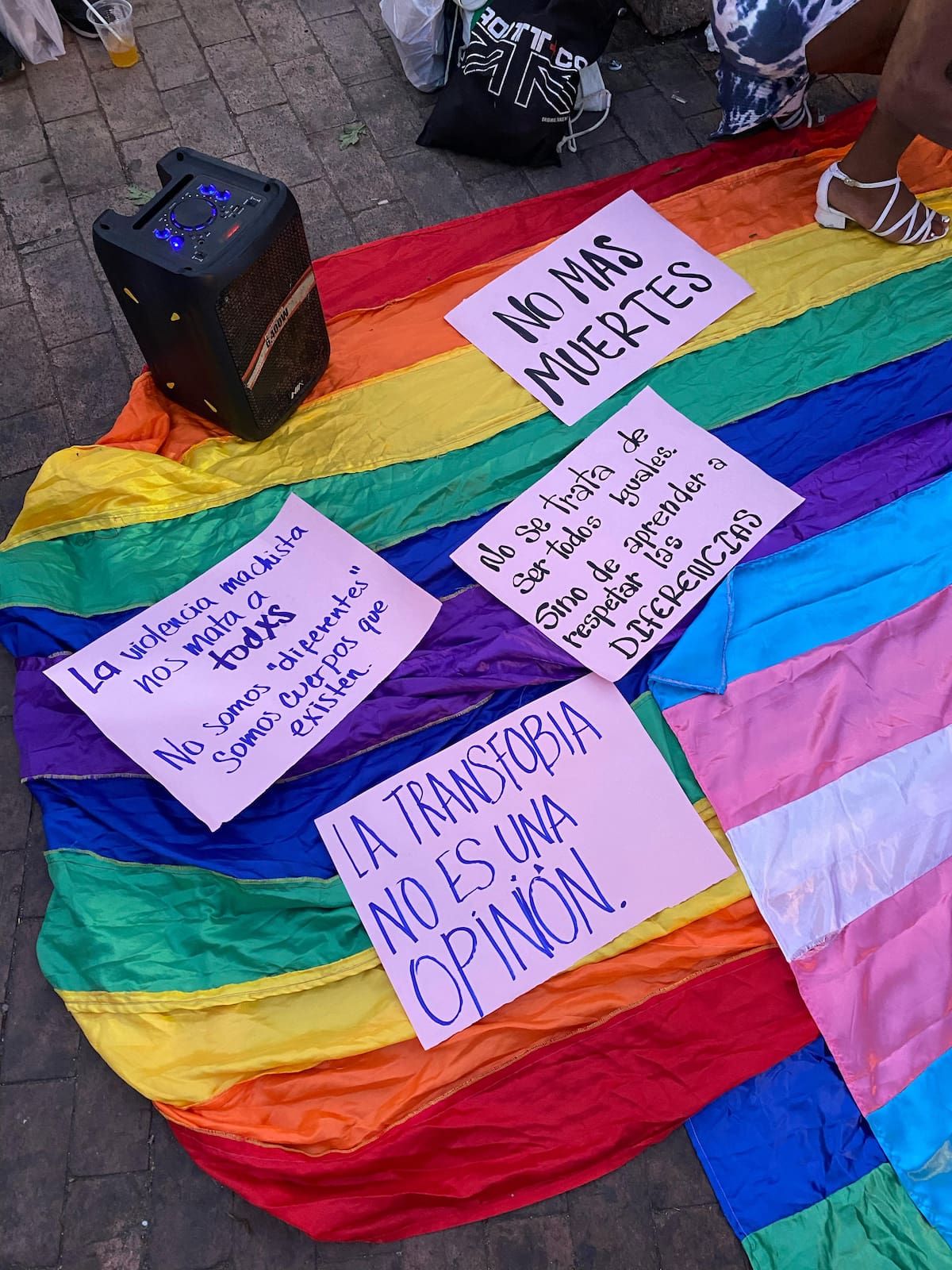 Velatón de la comunidad LGBTIQ+ en Cartagena por la muerte de Sara Millerey. // Cortesía: Azulito