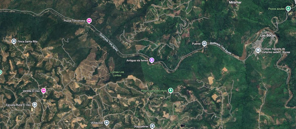Por una peligrosa carretera se conecta a Bocas con la vereda El Oso de Lebrija.