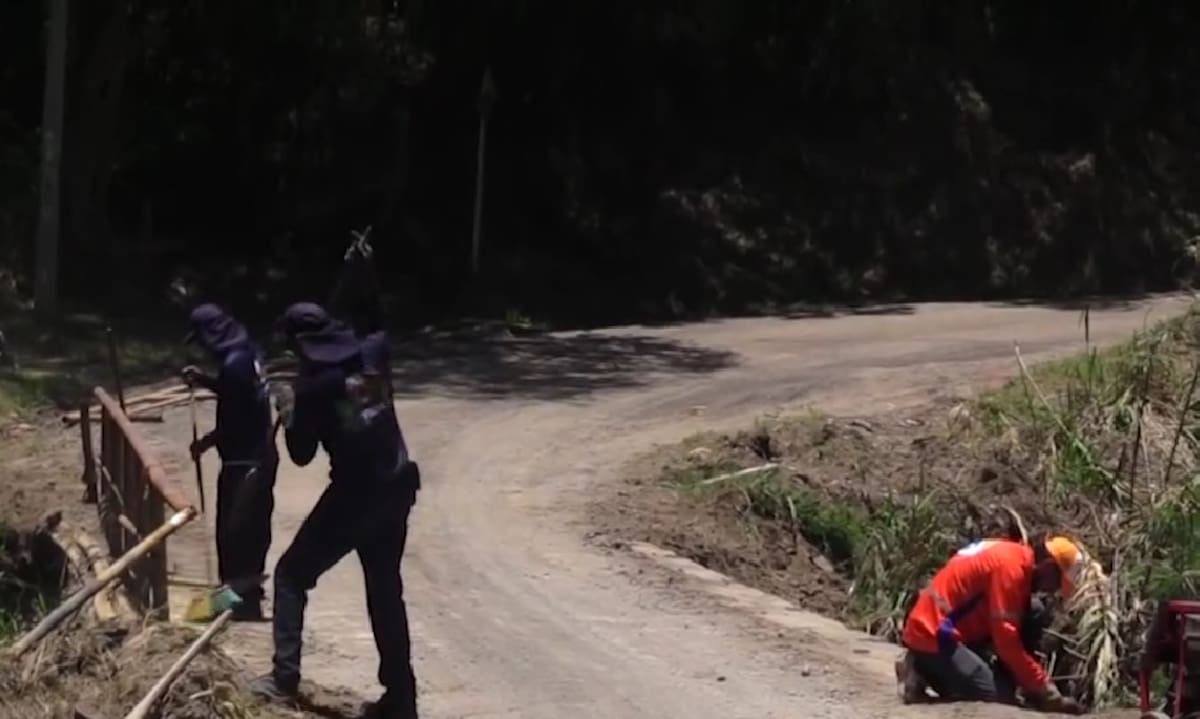 Dentro de los trabajos de mantenimiento se incluyó el puente La Laja.