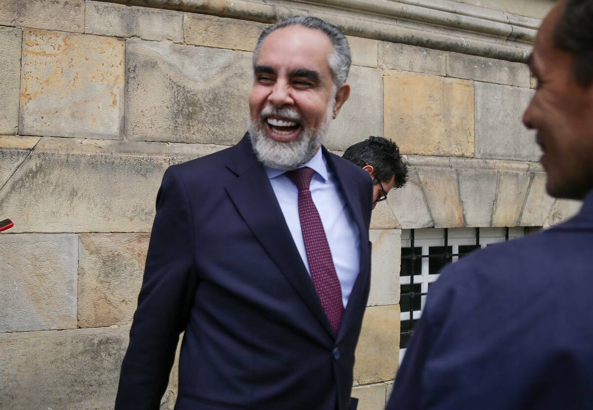 Video de Benedetti burlándose de “quemados” desata rechazo. // Foto: Colprensa - Catalina Olaya.