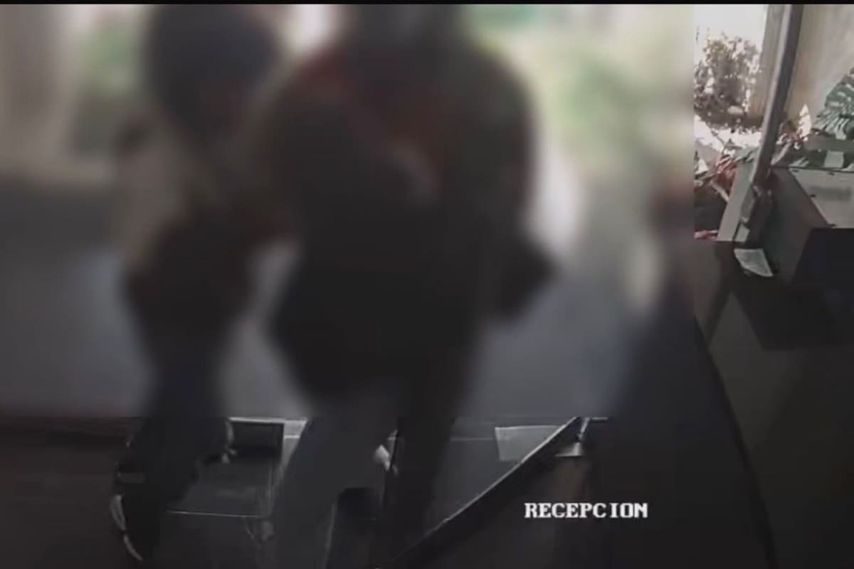 Video: delincuentes interaron robar a una universitaria en Bucaramanga