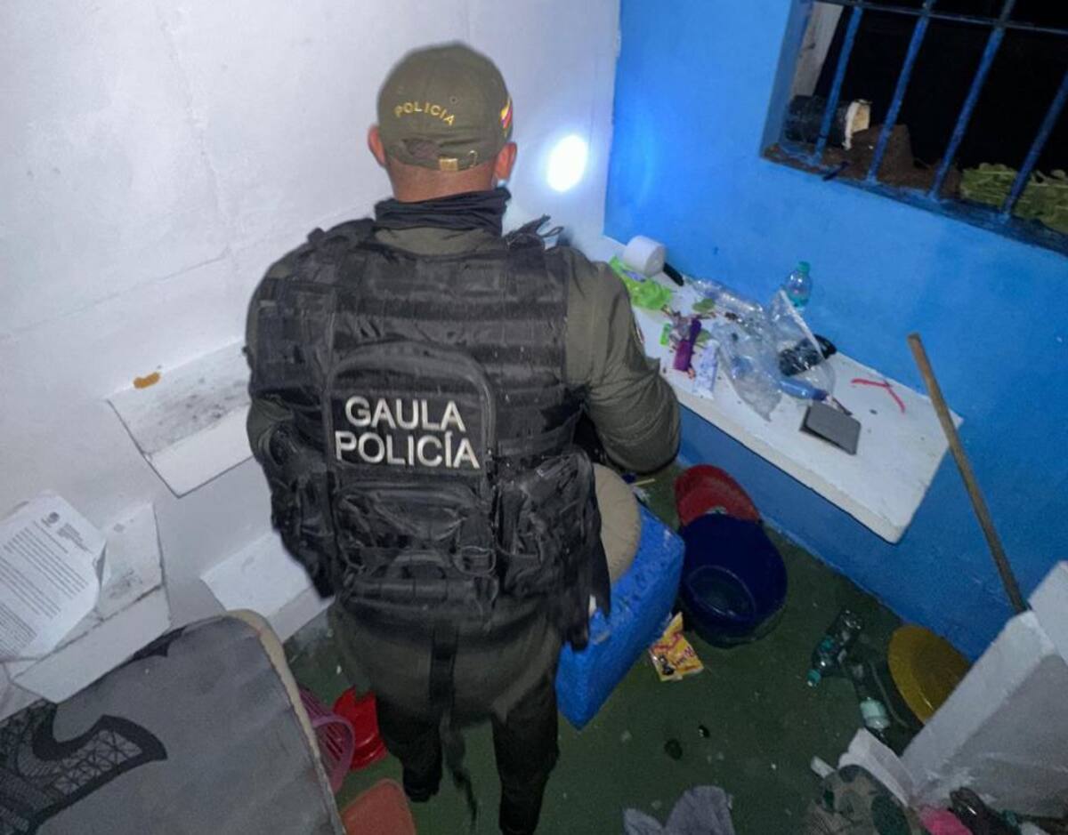 Video: intervención en cárcel de Girón reveló presunta red de extorsión liderada desde prisión