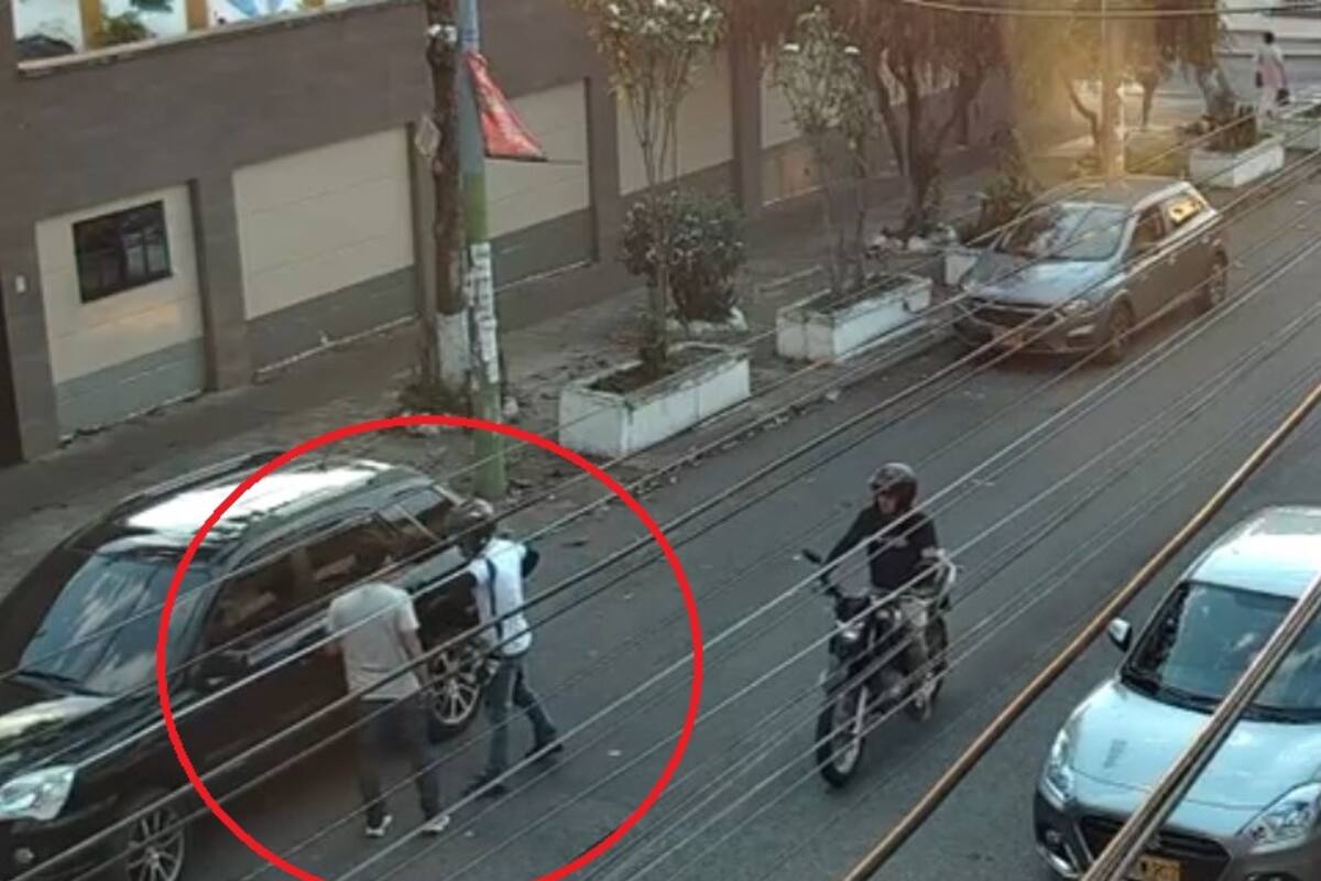 Video registró atraco a mano armada a un hombre con un menor de edad Bucaramanga