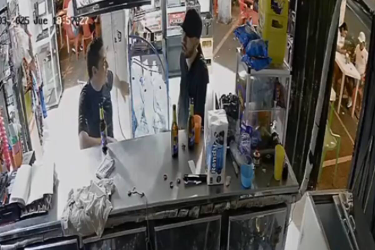 La mujer se mantuvo escondida por un par de minutos, con el temor de que su verdugo regresara a asesinarla.
Foto: EL VERÍDICO.