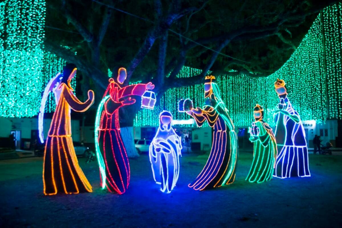 Reunir a las familias en un escenario de luces, alegría, música y naturaleza es uno de los mejores regalos que se pueden compartir en esta Navidad. (Foto: Suministrada/VANGUARDIA LIBERAL)