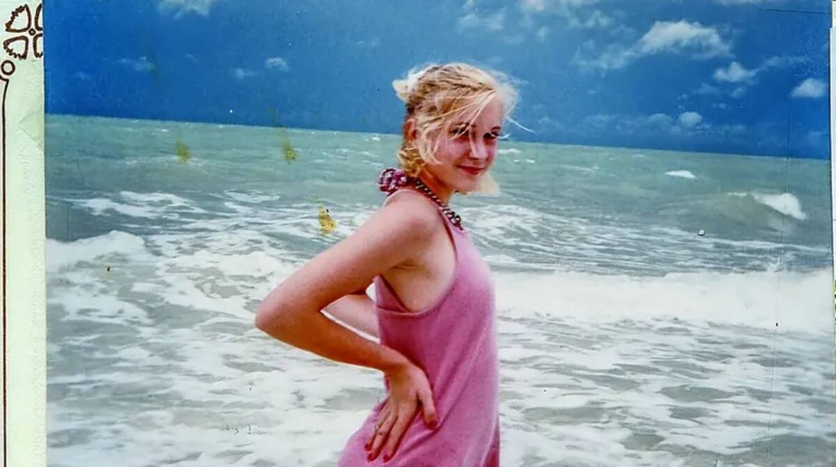 La red de pederastia de Jeffrey Epstein vuelve al ojo público con el lanzamiento en Latinoamérica de La chica de nadie, un libro gestado en secreto durante cuatro años bajo persistentes amenazas judiciales y de seguridad.