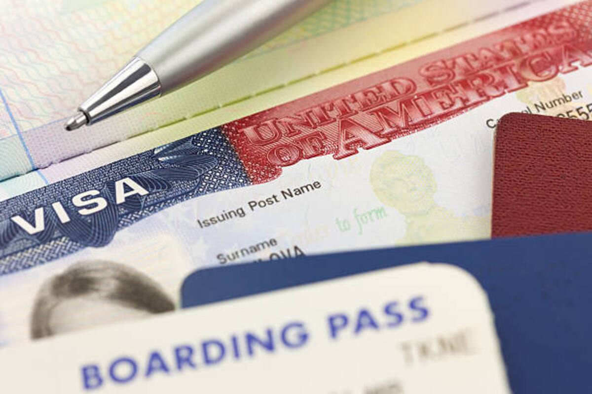 Bajo un nuevo plan de Trump, turistas y viajeros de negocios deberán pagar una “garantía” para ingresar a EE.UU. si provienen de países con alta tasa de permanencia indebida.