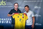 Visita del exfutbolista Hernando ‘Cocho’ Patiño a las UTS