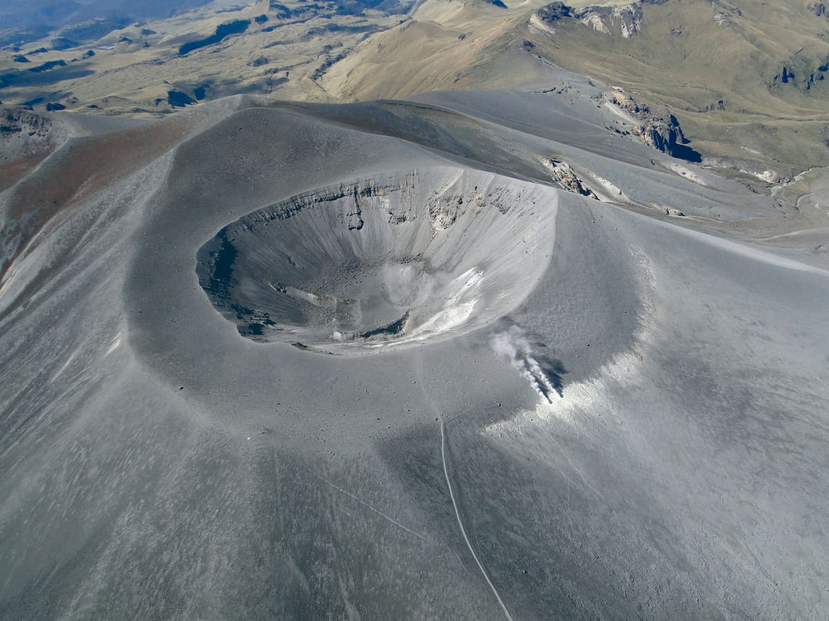 Imagen de referencia del volcán Puracé, ubicado en el departamento del Cauca. // Foto: Cortesía - Servicio Geológico Colombiano (SGC).