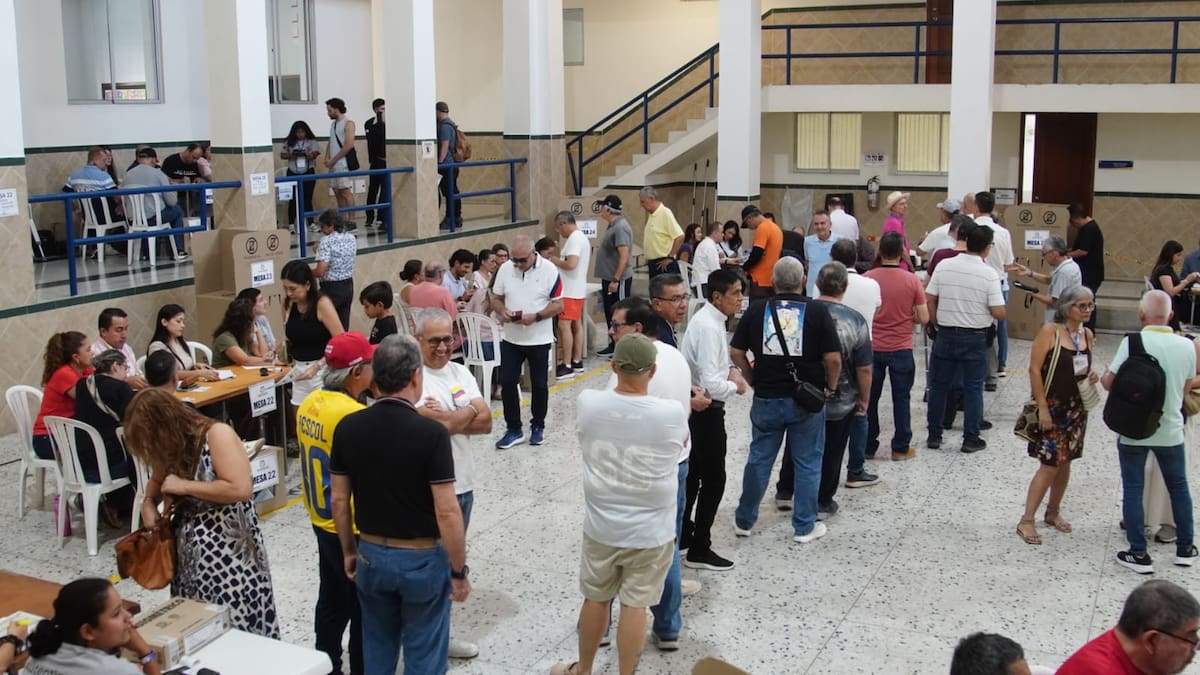 Votación en Bucaramanga (Marco Valencia / VANGUARDIA)