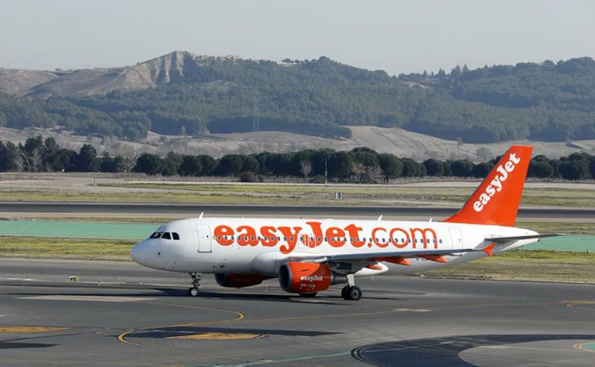Una familia británica fue acusada de subir a un vuelo de EasyJet desde Málaga con destino a Londres a una mujer de 89 años que ya había fallecido, trasladándola en silla de ruedas.