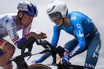 Stefan Küng arrasa en la contrarreloj de la Vuelta a España y Roglic se acerca a Enric Mas