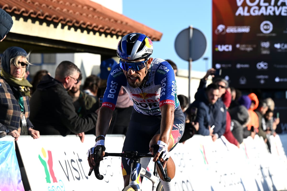 Vuelta al Algarve: así quedaron los colombianos en la general tras la exhibición de Daniel Felipe Martínez. Foto: @RBH_ProCycling