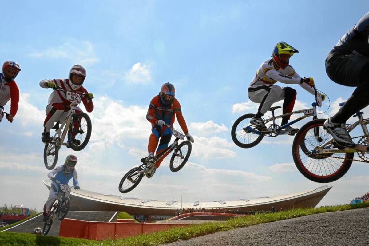 Carlos Mario Oquendo, medalla de bronce en BMX (Foto: AFP/VANGUARDIA LIBERAL)