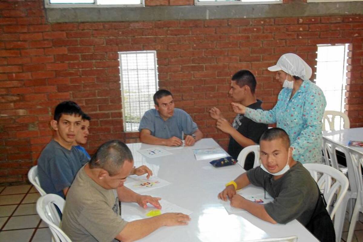 90 niños y adultos en situación de discapacidad requieren una ‘mano’ de los santandereanos (Foto: Archivo/VANGUARDIA LIBERAL)