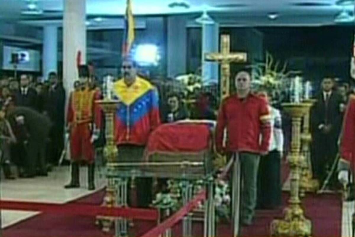 Abren el féretro de Chávez al instalar la cámara ardiente (Foto: AFP / VANGUARDIA LIBERAL)
