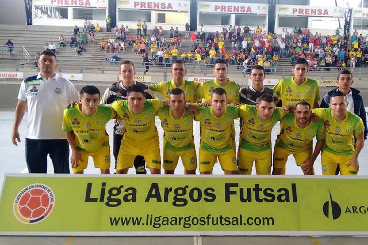 Real Bucaramanga cayó en la semifinal de la Liga Argos (Foto: Facebook Real Bucaramanga Fsc Futsal / VANGUARDIA LIBERAL)